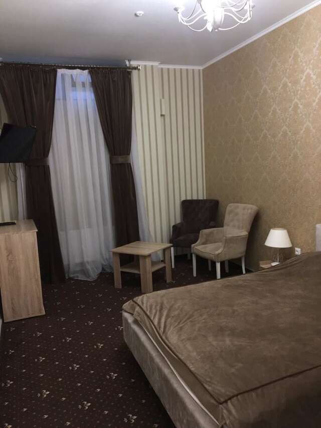 Отель Central Magnat Cinema Черновцы-18